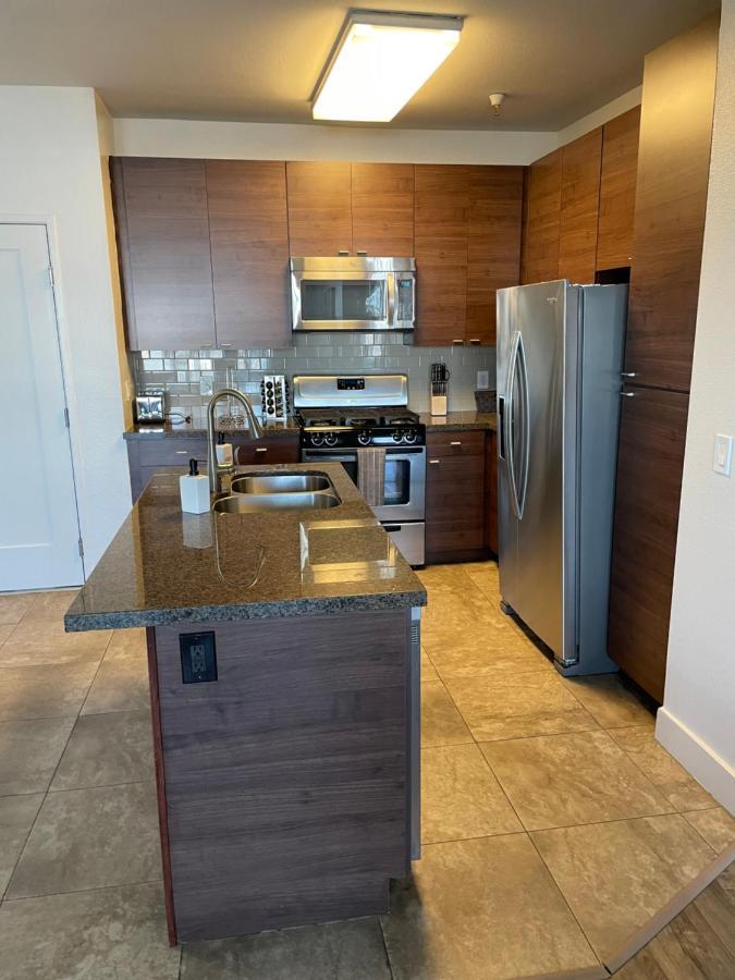Villa Marina - Modern & Immaculate, Spacious, Gated Condo With Fireplace Pool, Gym, 2 Master Bedrooms ロサンゼルス エクステリア 写真